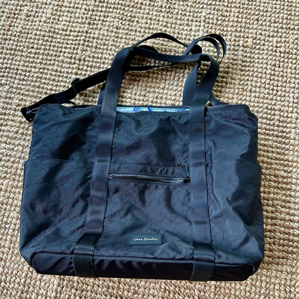 Vera Bradley black star embroidered lightweight tote with crossbody strap